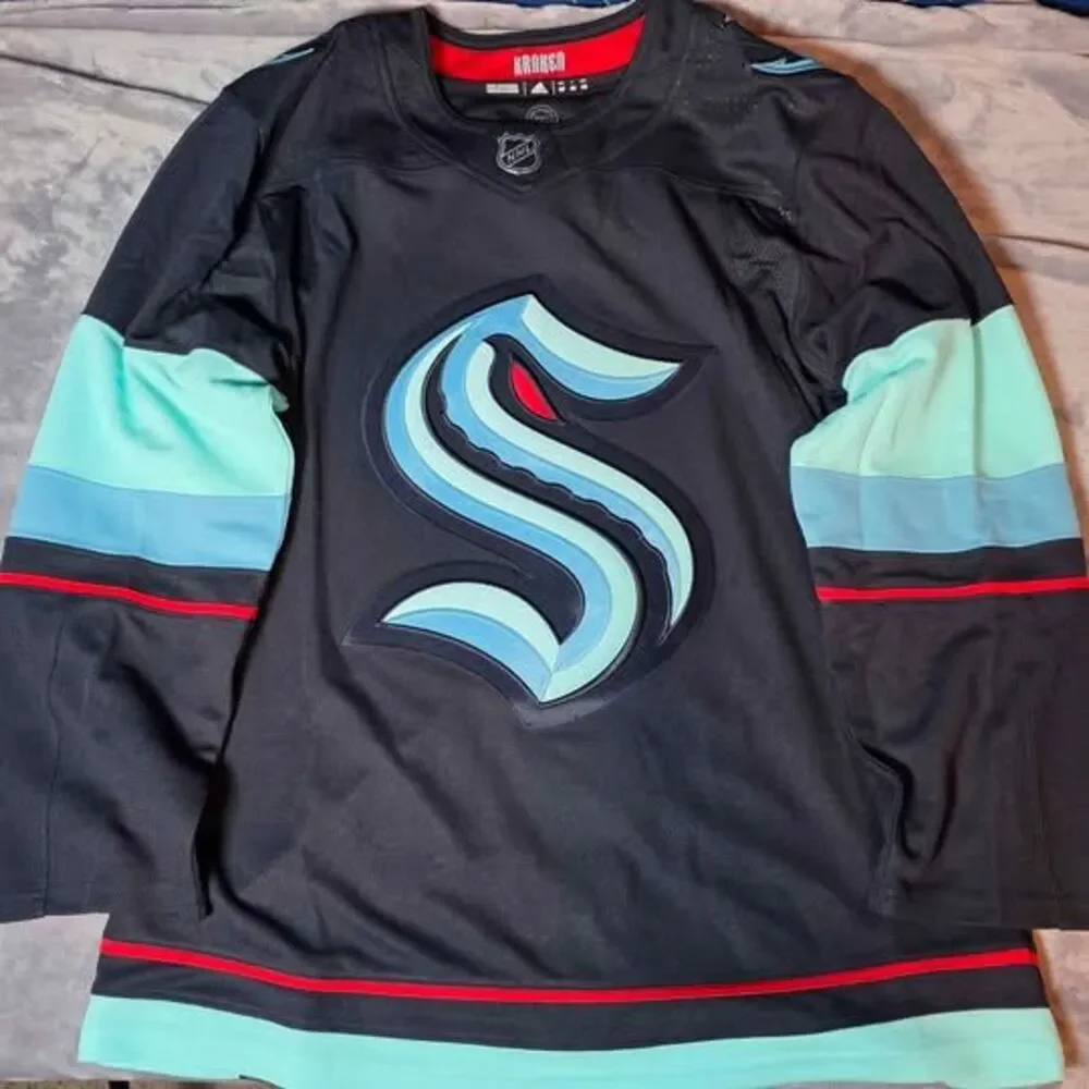 Seattle Kraken Authentic Adidas Mens Small (46) NHL Team Jersey